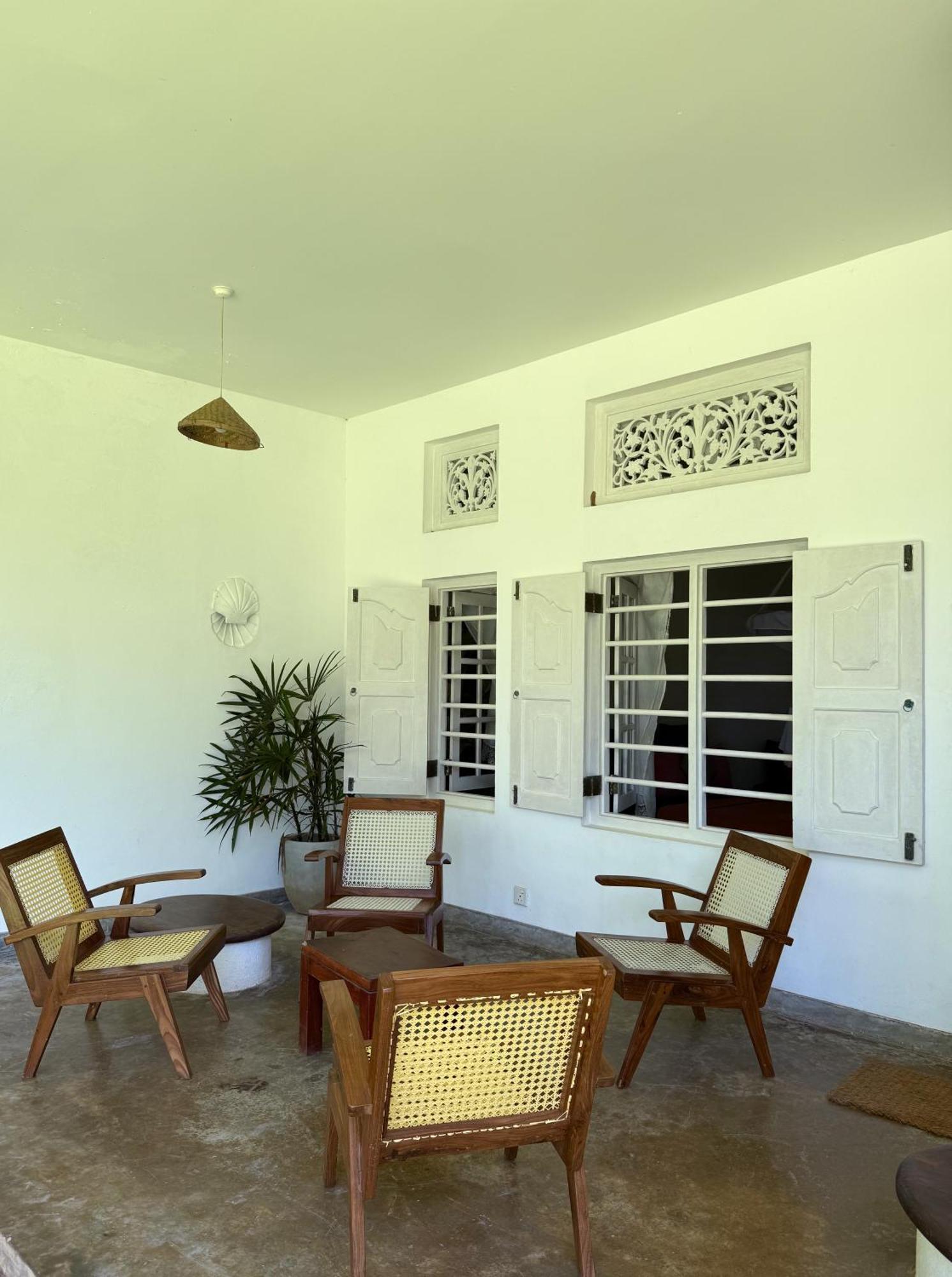 Palm Villa Mirissa Hotel&Spa ภายนอก รูปภาพ